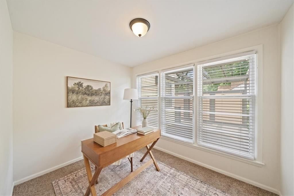 2609 W 50th Terrace — photo 4