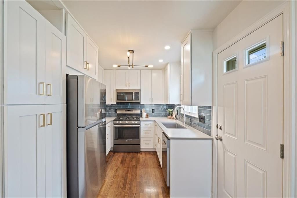 2609 W 50th Terrace — photo 9
