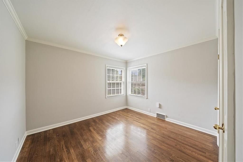 2609 W 50th Terrace — photo 16