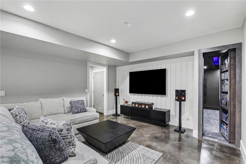 3401 NE 102nd Terrace — photo 30