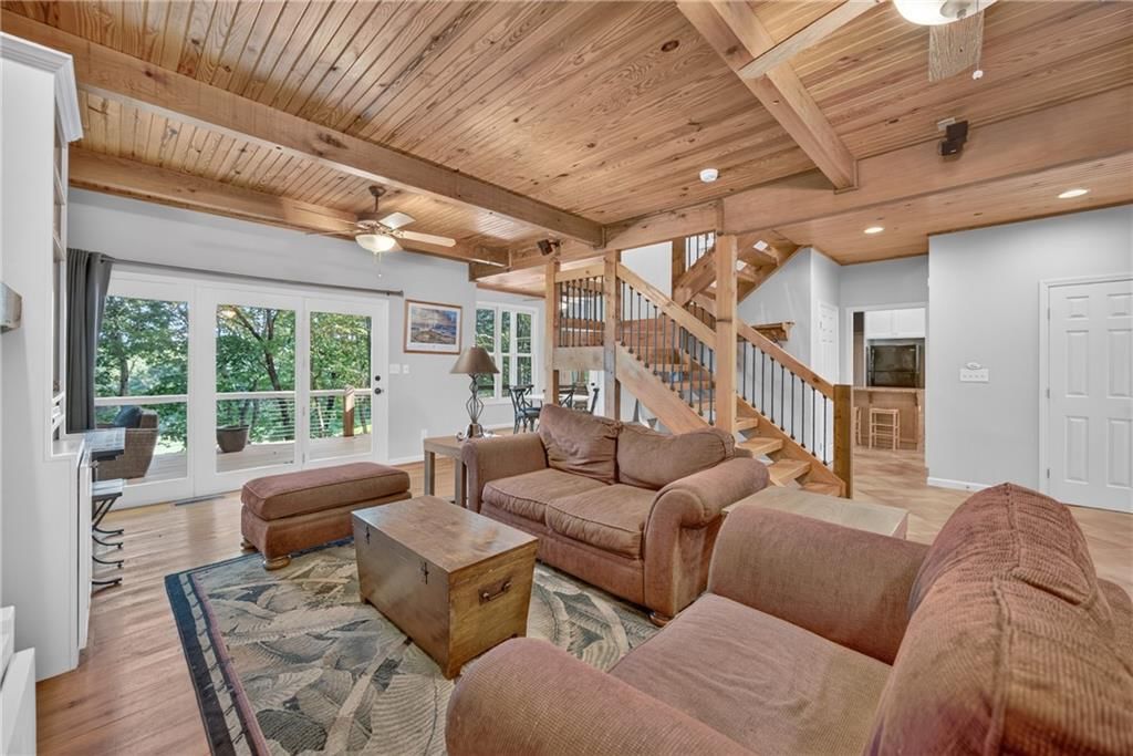 315 Country Ridge Drive — photo 7