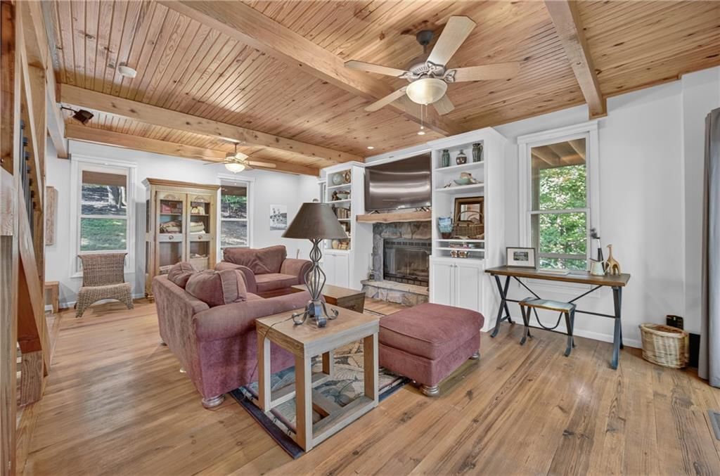 315 Country Ridge Drive — photo 9