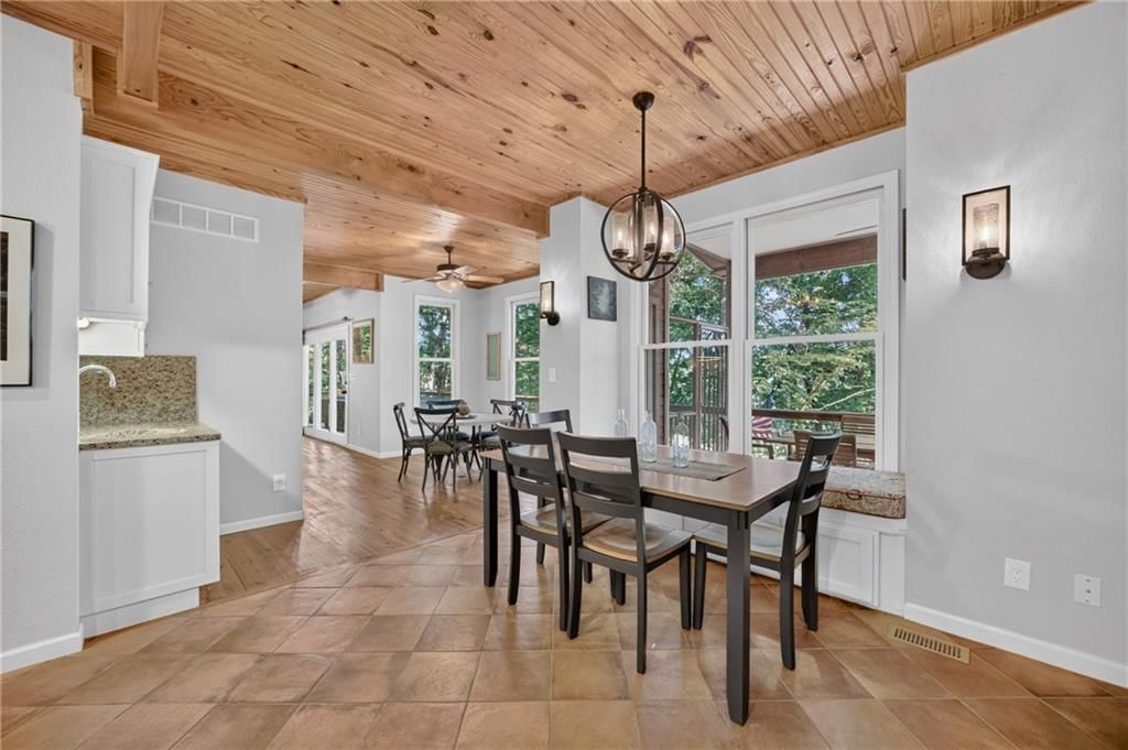 315 Country Ridge Drive — photo 18