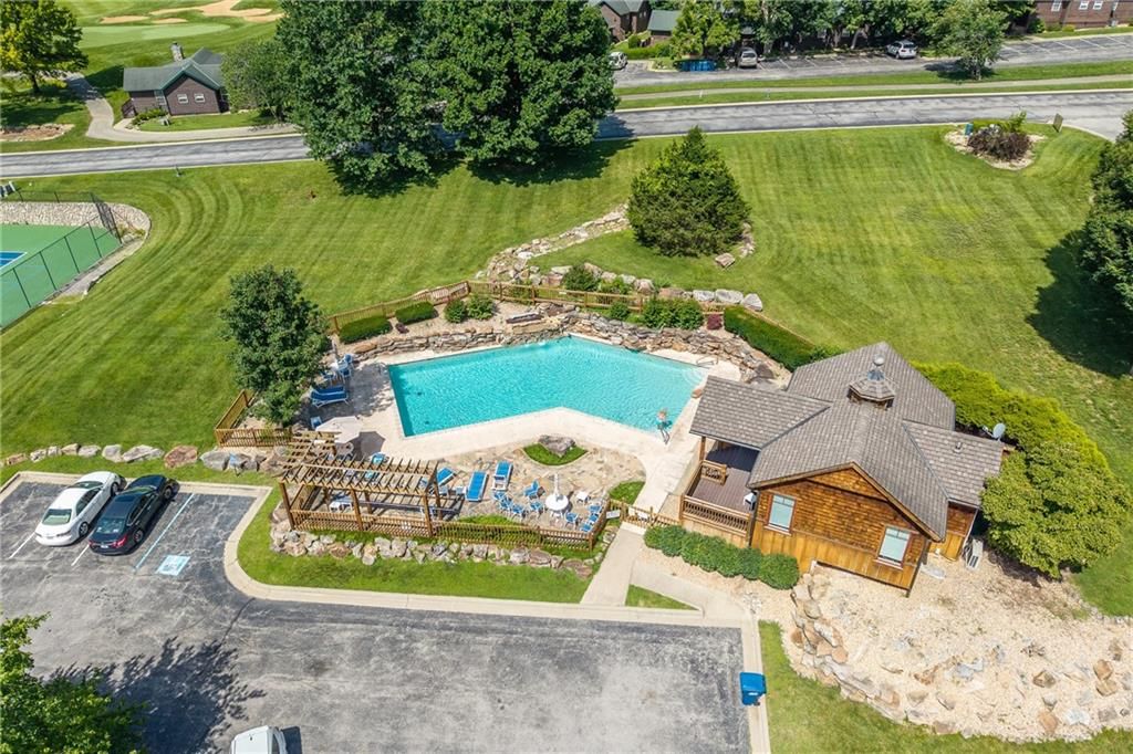 315 Country Ridge Drive — photo 80