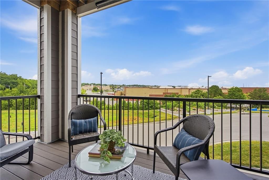 Photo 24 of 42 - 7800 W 123rd Street #116, Overland Park, KS 66213