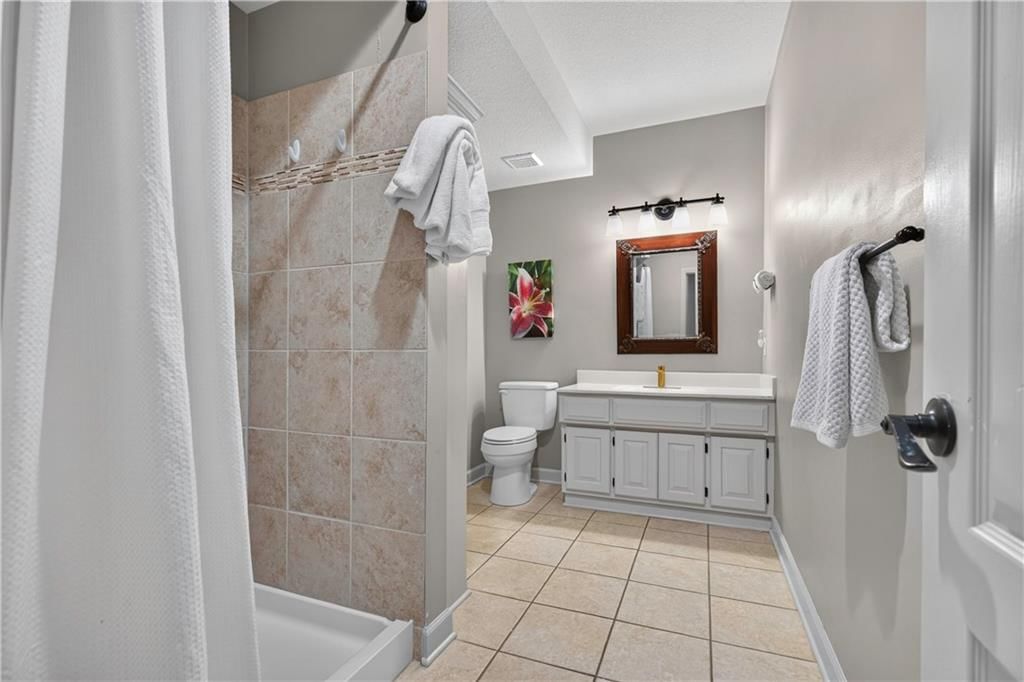 5717 W 128th Terrace — photo 59