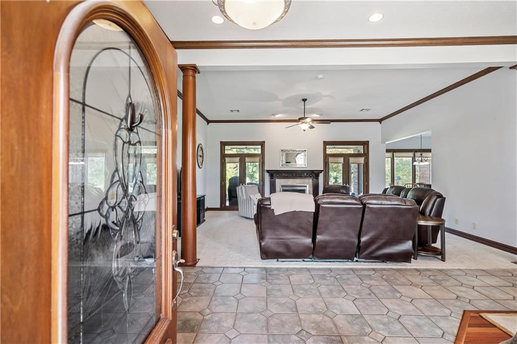 2861 W Northbrook Street — photo 8