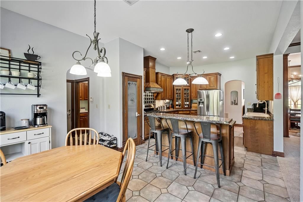 2861 W Northbrook Street — photo 16