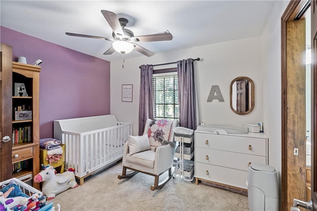 2861 W Northbrook Street — photo 58
