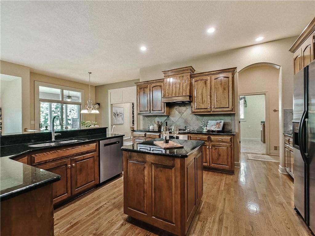20405 W 88th Street — photo 15