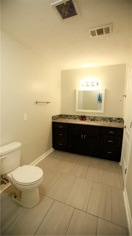 14298 Leavenworth Road — photo 21