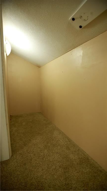 14298 Leavenworth Road — photo 31