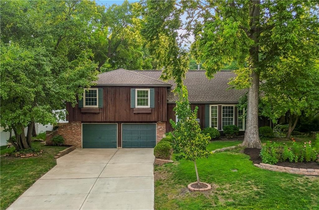 10006 Linden Street — photo 2