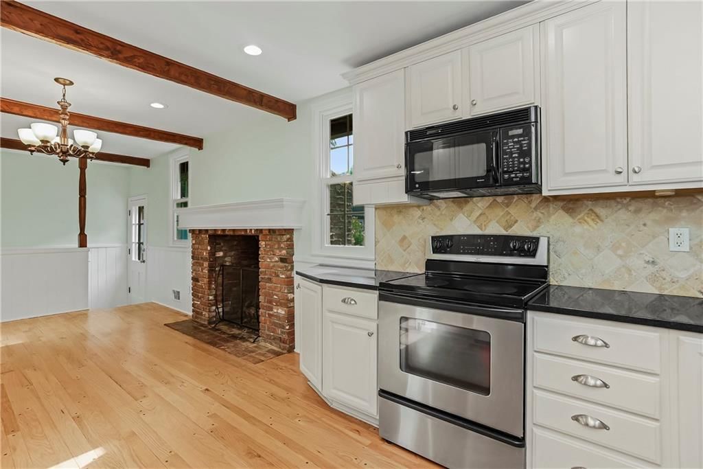 10006 Linden Street — photo 12