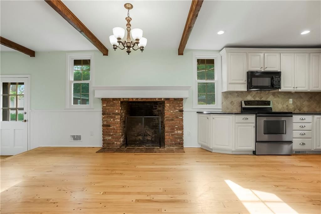 10006 Linden Street — photo 14