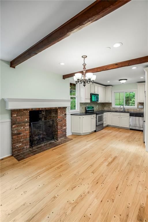 10006 Linden Street — photo 15