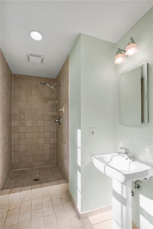 10006 Linden Street — photo 22