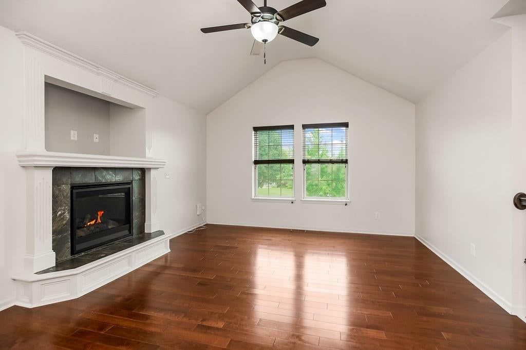 11816 N Belmont Avenue — photo 4