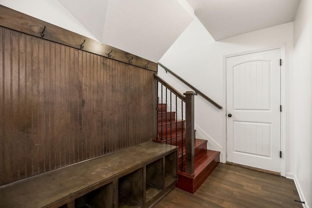 11816 N Belmont Avenue — photo 22