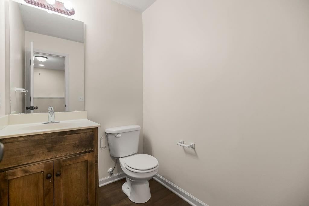 11816 N Belmont Avenue — photo 23