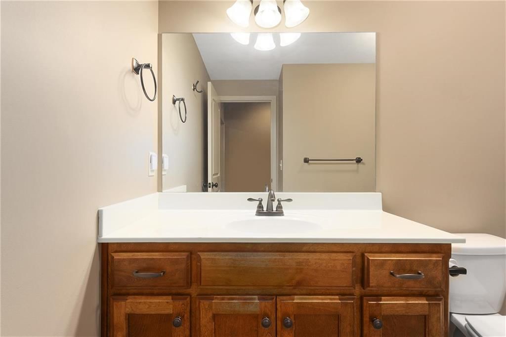 7804 N Walrond Avenue — photo 17