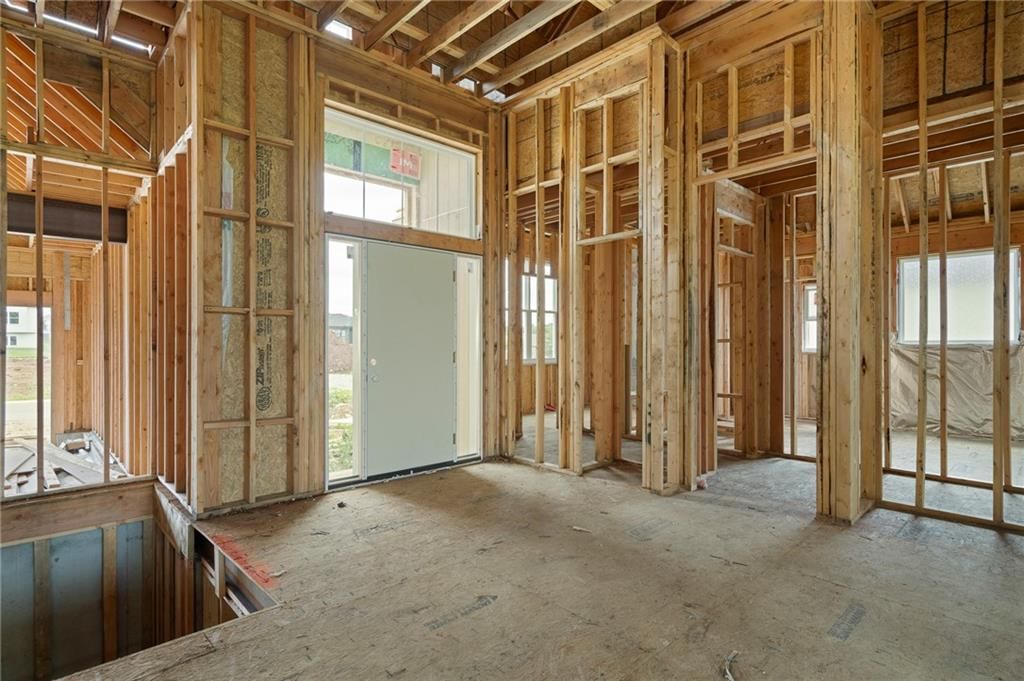 25102 W 141st Street — photo 4