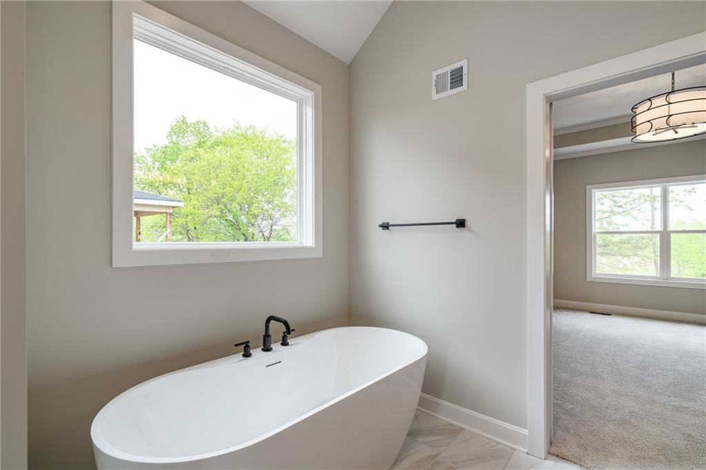 25102 W 141st Street — photo 33