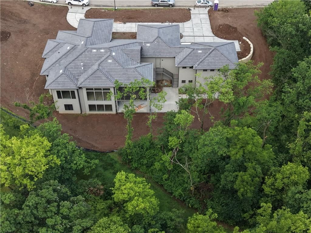 17019 Wallace Way — photo 4