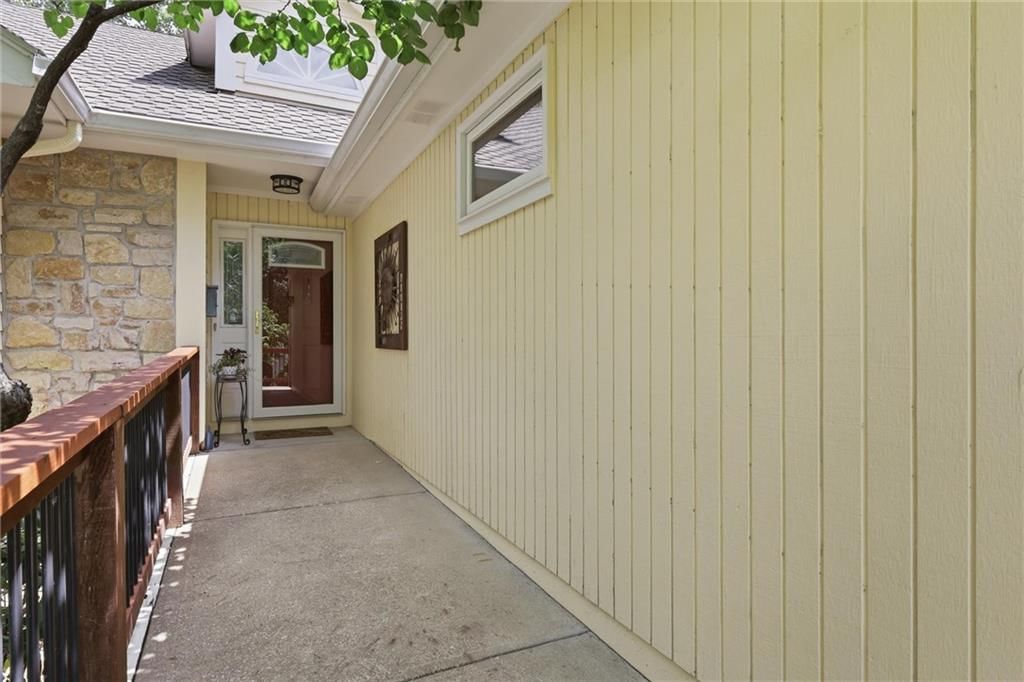 16 W 123rd Terrace — photo 6
