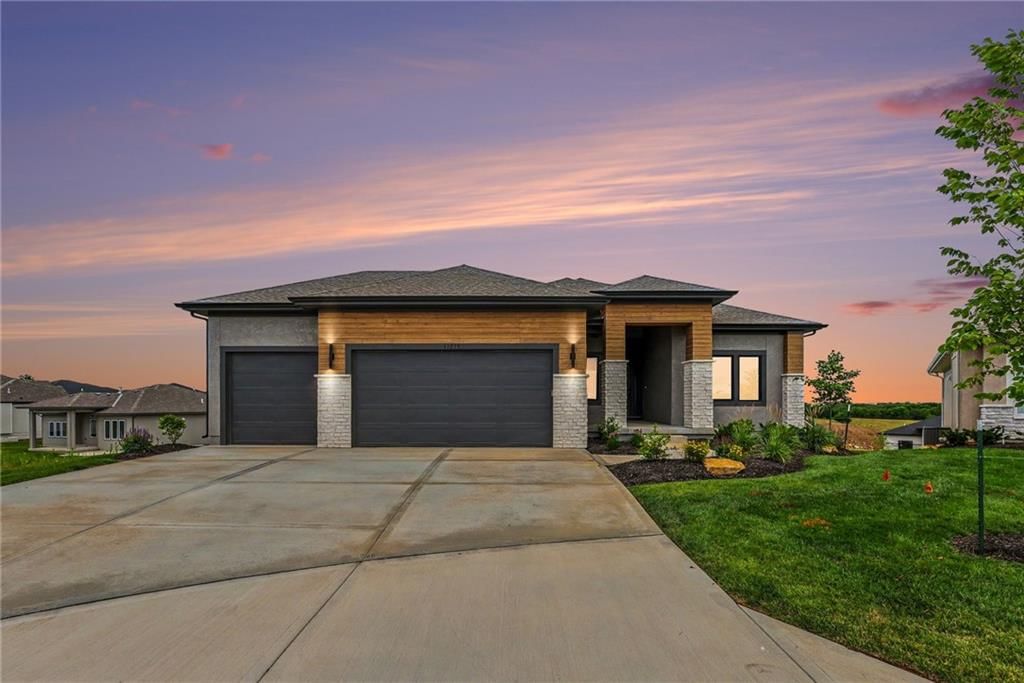 11275 S Gleason Road — photo 1