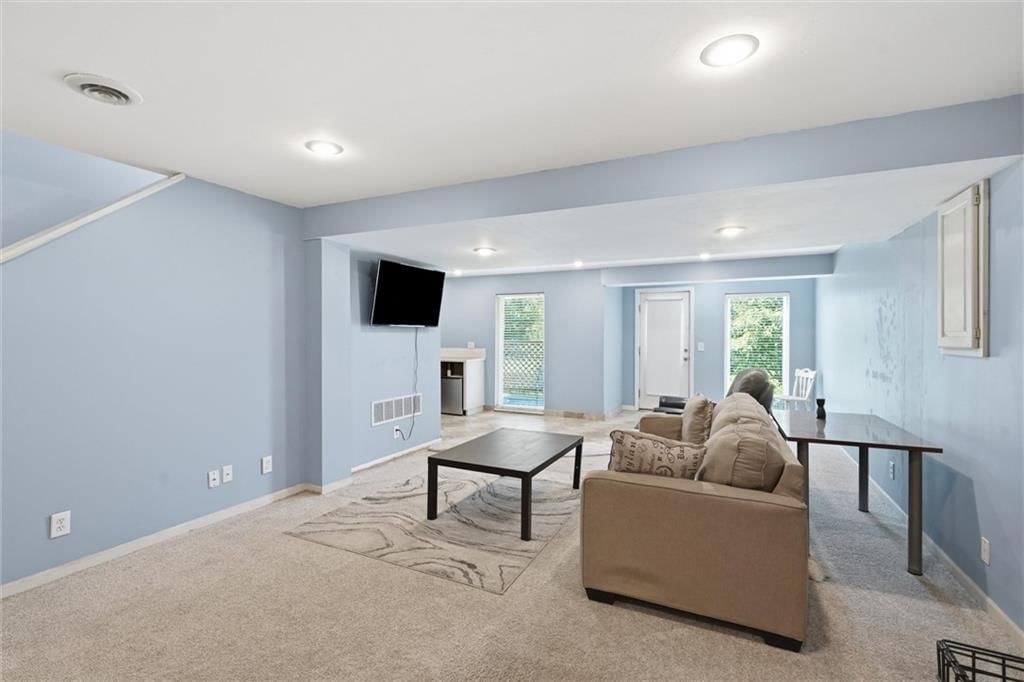 12264 S Crest Drive — photo 16