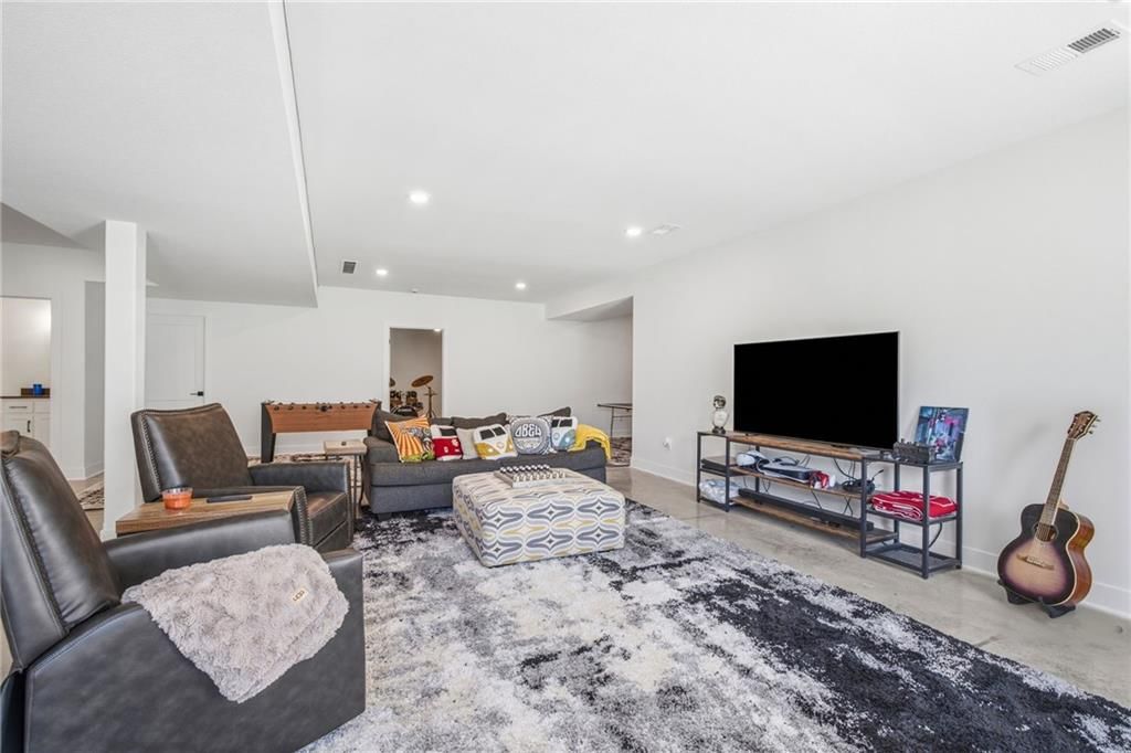 8422 NE 147th Street — photo 79