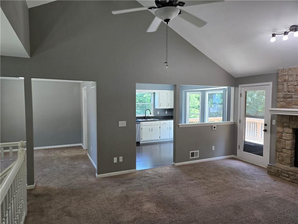517 Buena Vista Drive — photo 8