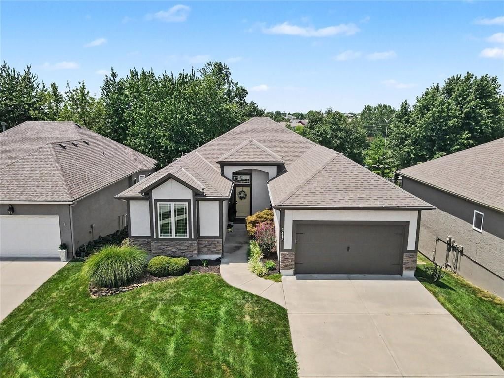 3412 SW Lois Lane — photo 3
