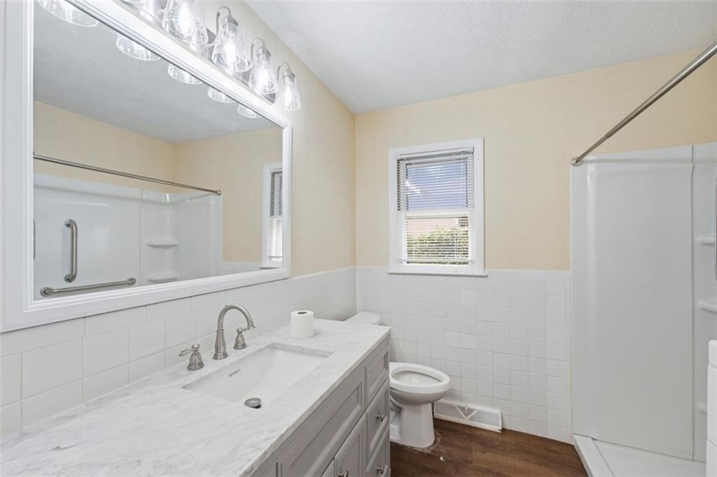 7368 Yecker Avenue — photo 14