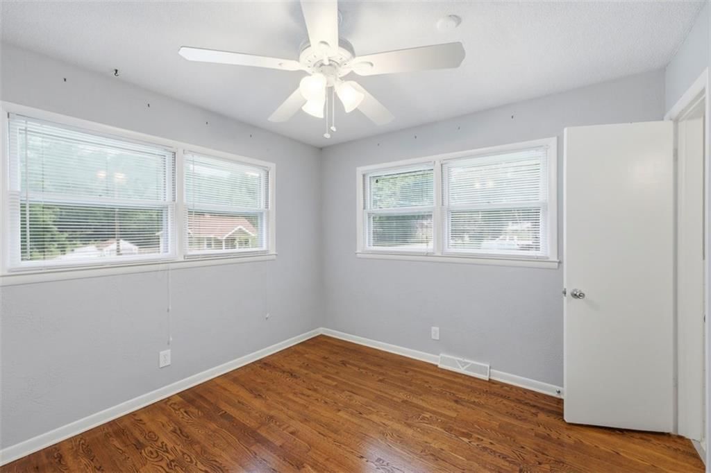 7368 Yecker Avenue — photo 15