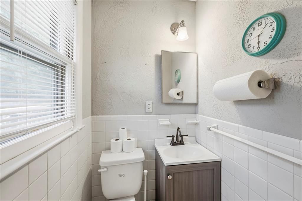 7368 Yecker Avenue — photo 17