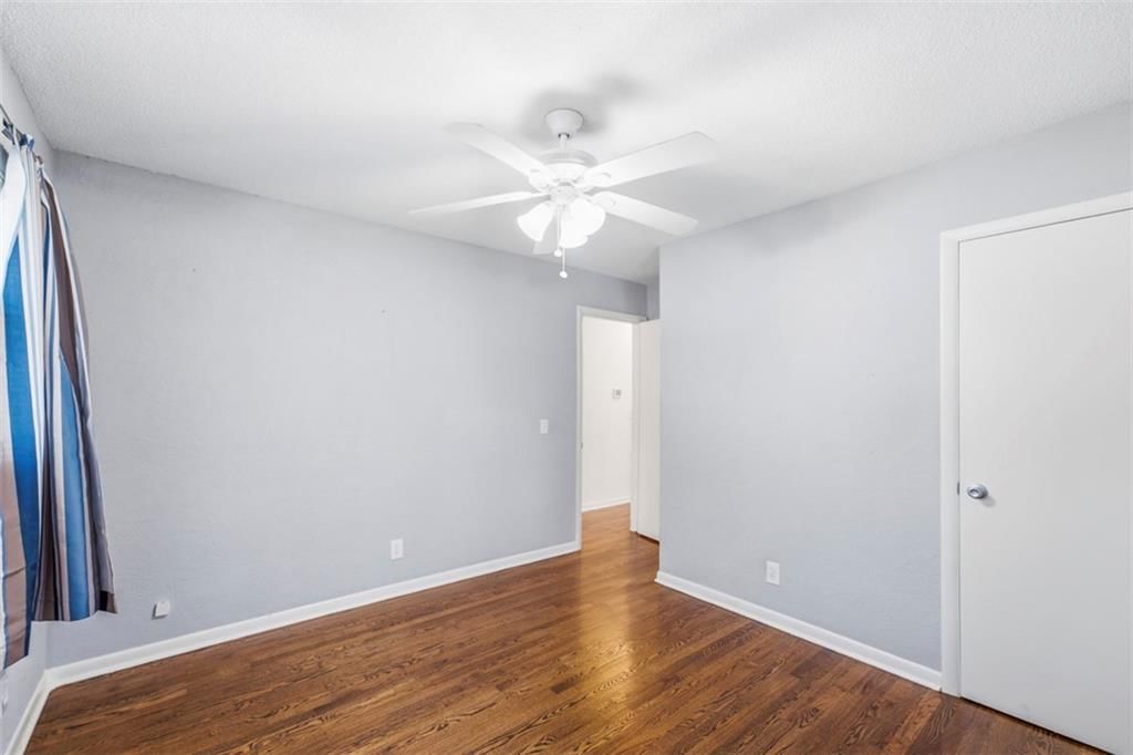 7368 Yecker Avenue — photo 19