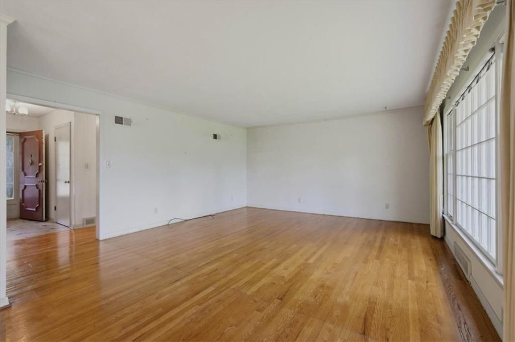 8128 Juniper Drive — photo 5