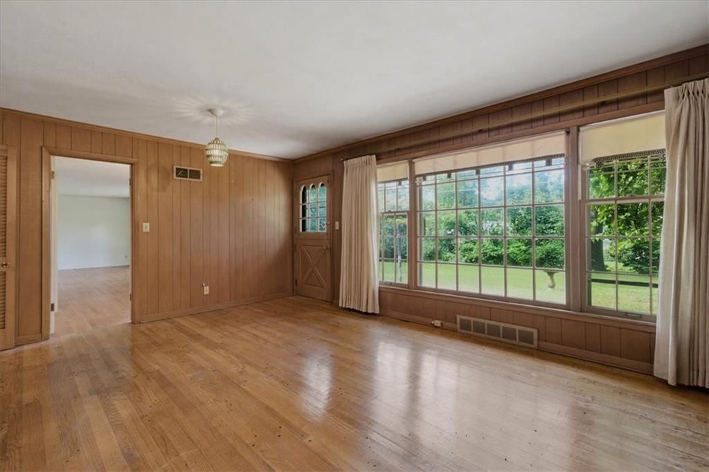 8128 Juniper Drive — photo 12