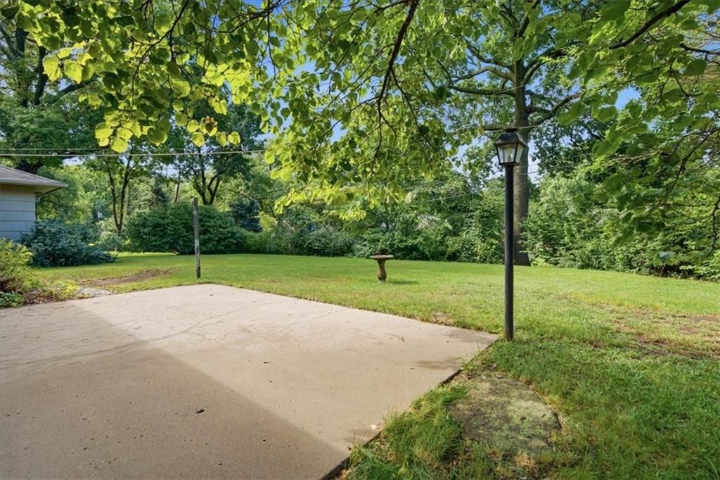 8128 Juniper Drive — photo 32