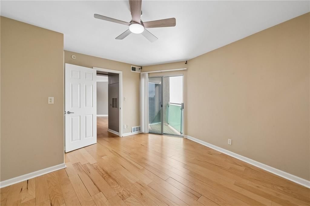 3838 Rainbow Boulevard — photo 45
