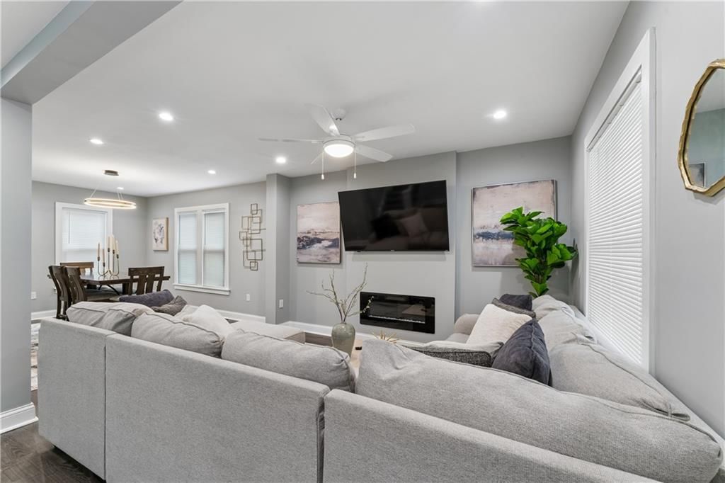3425 Park Avenue — photo 9