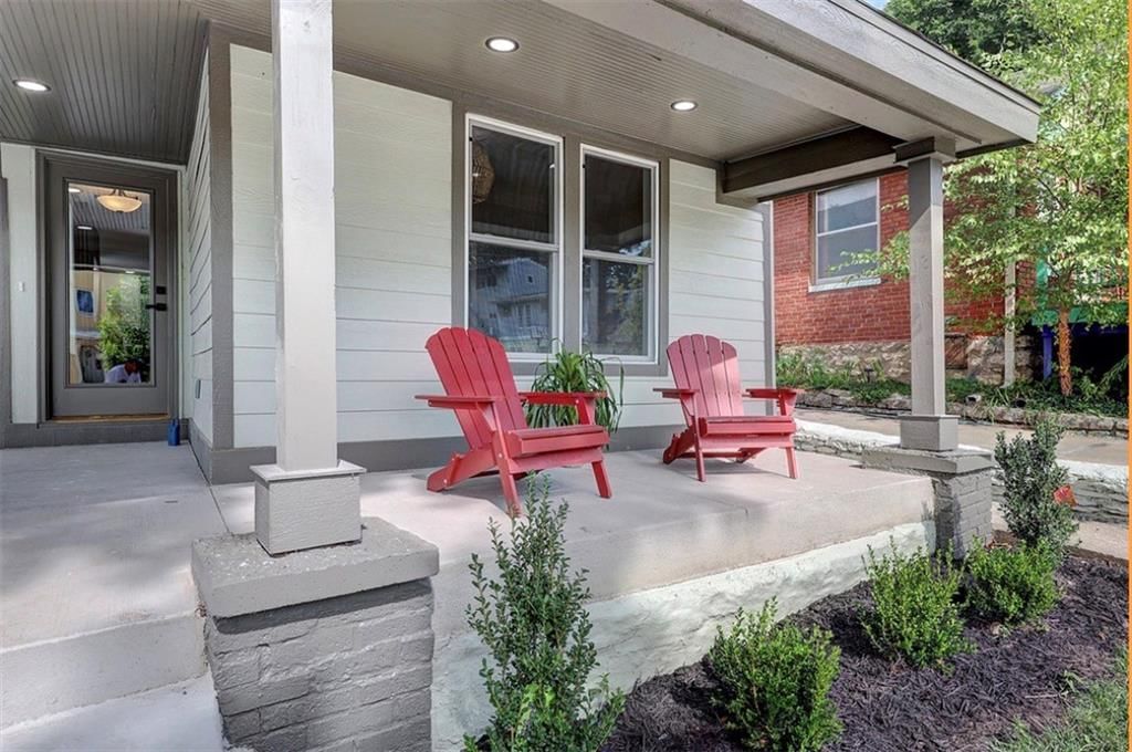 4812 Mercier Street — photo 3