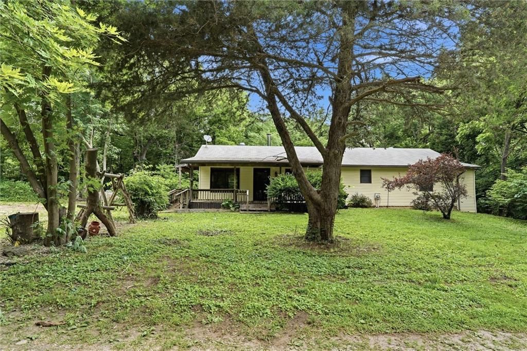 17052 Dempsey Road — photo 1