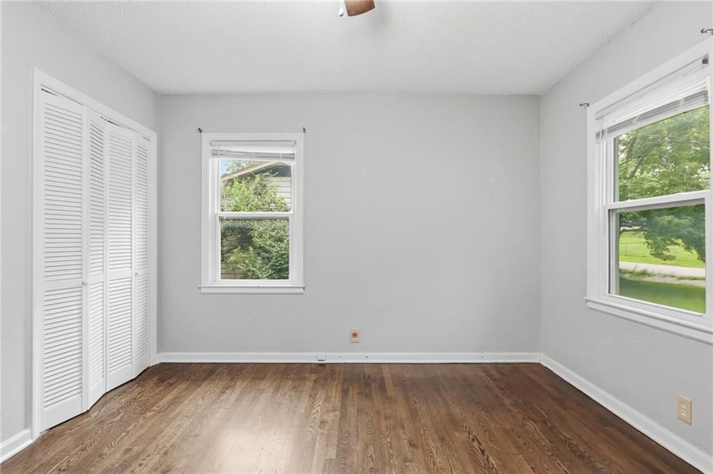 6505 Overton Avenue — photo 10