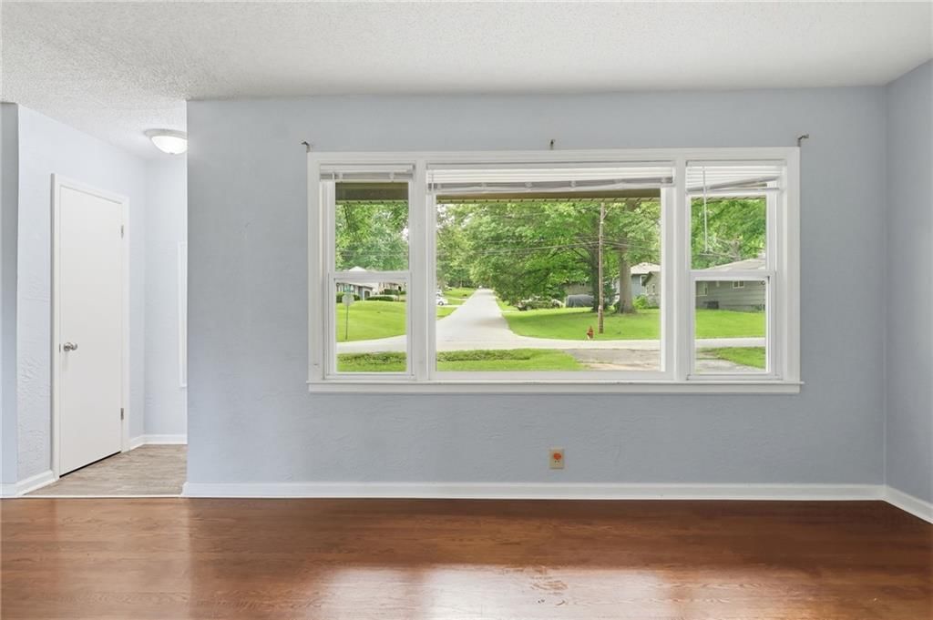 6505 Overton Avenue — photo 13