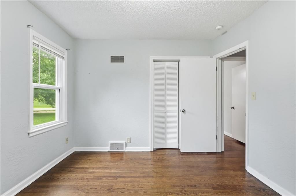 6505 Overton Avenue — photo 22
