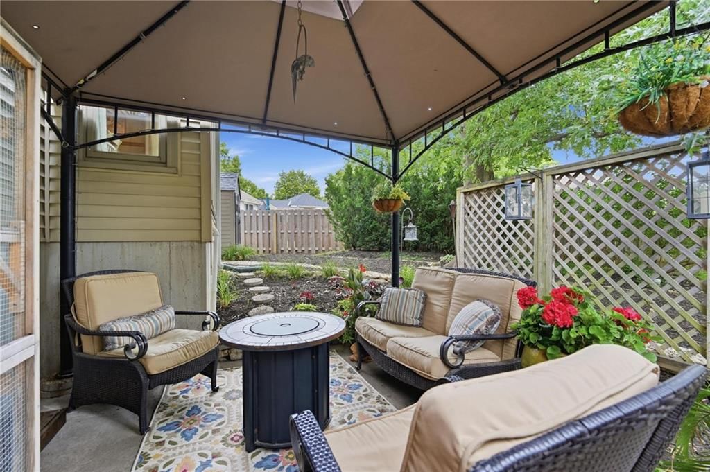 1011 NE 103rd Street — photo 35