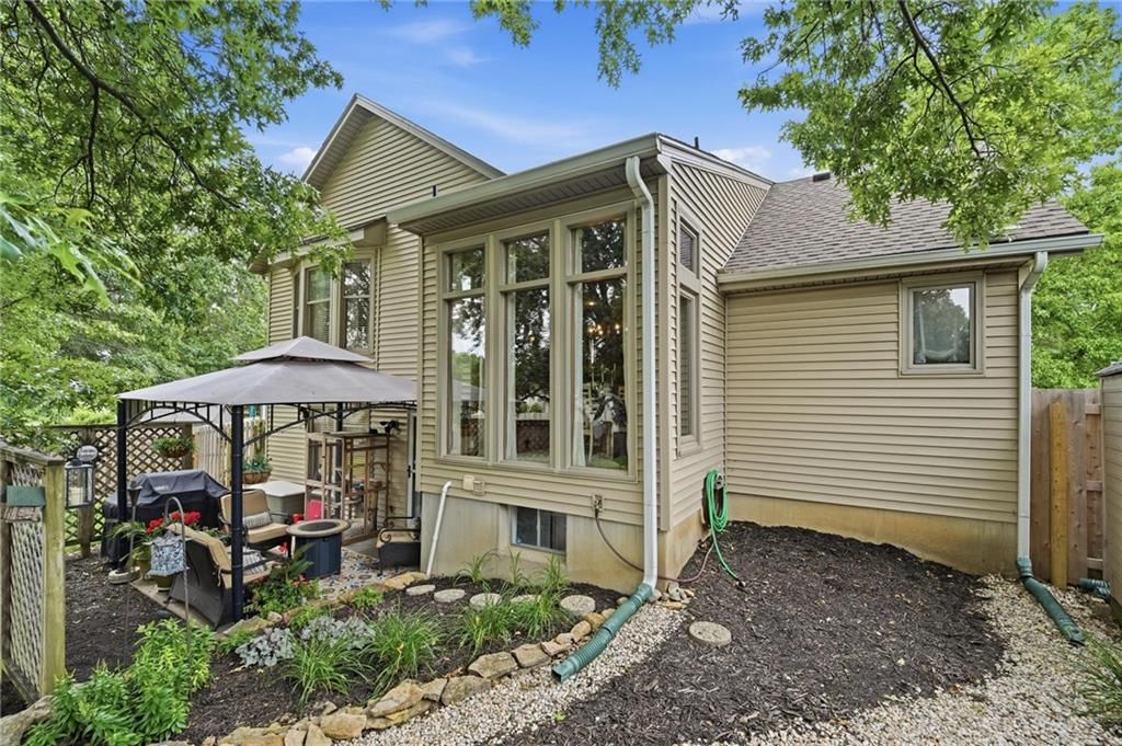 1011 NE 103rd Street — photo 37